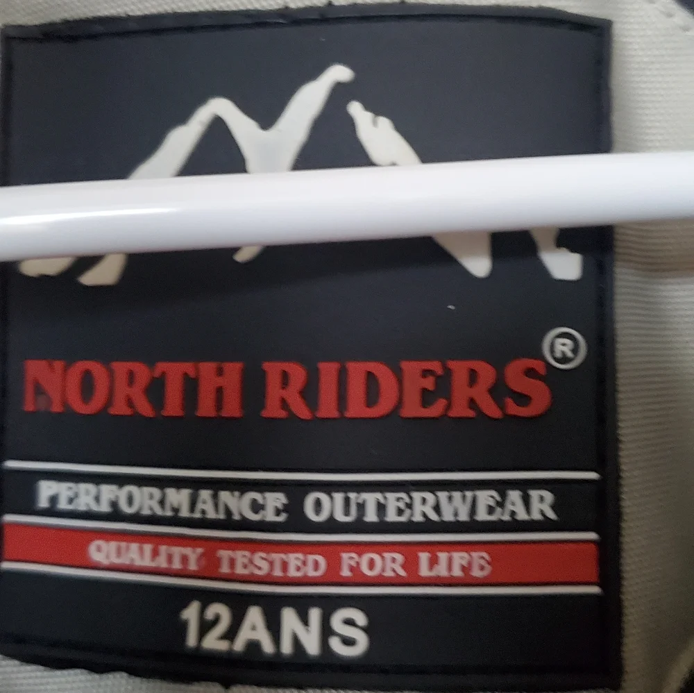 Winter jacket - Picture 5 of 5